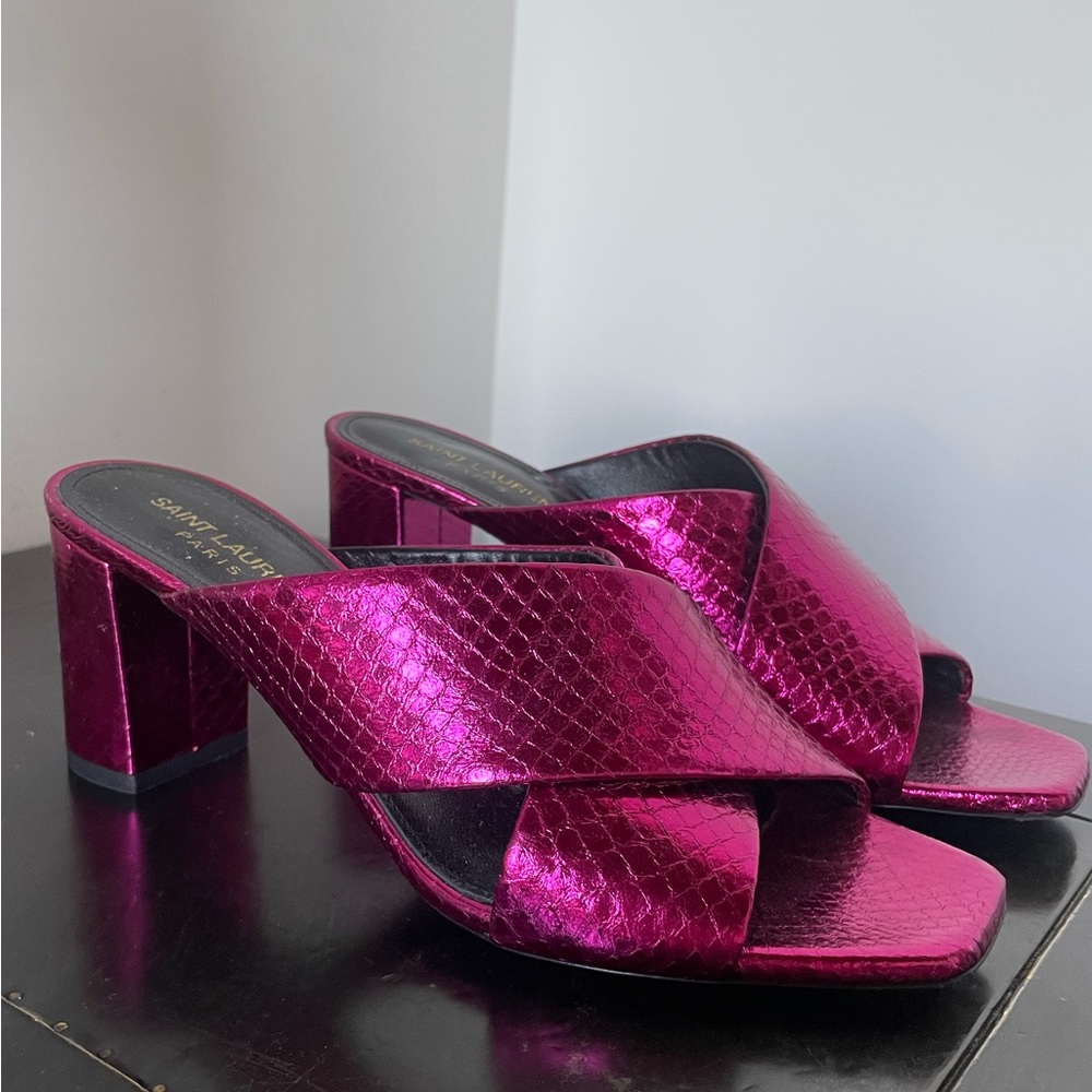 Saint Laurent leather slides